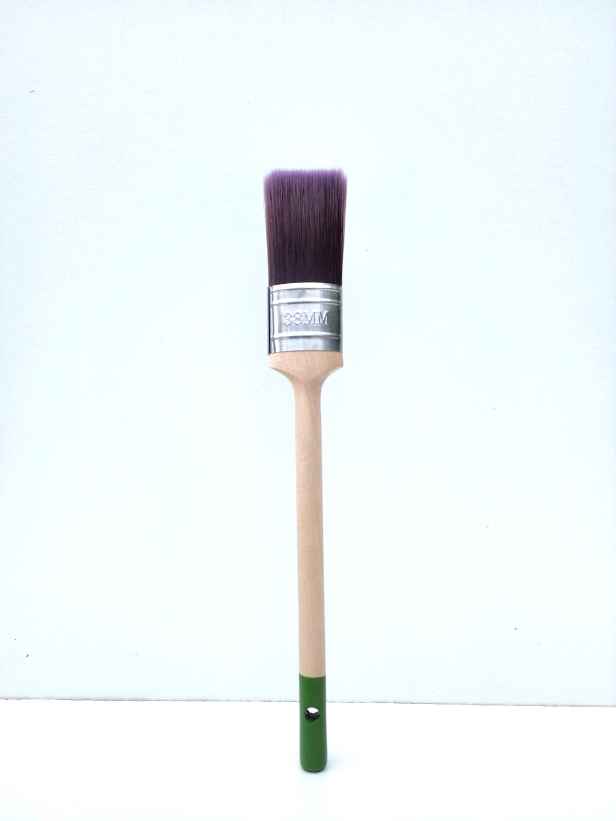 Free Trial of Sleek Premium 38mm Synthetic Oval Cutter Paint Brush