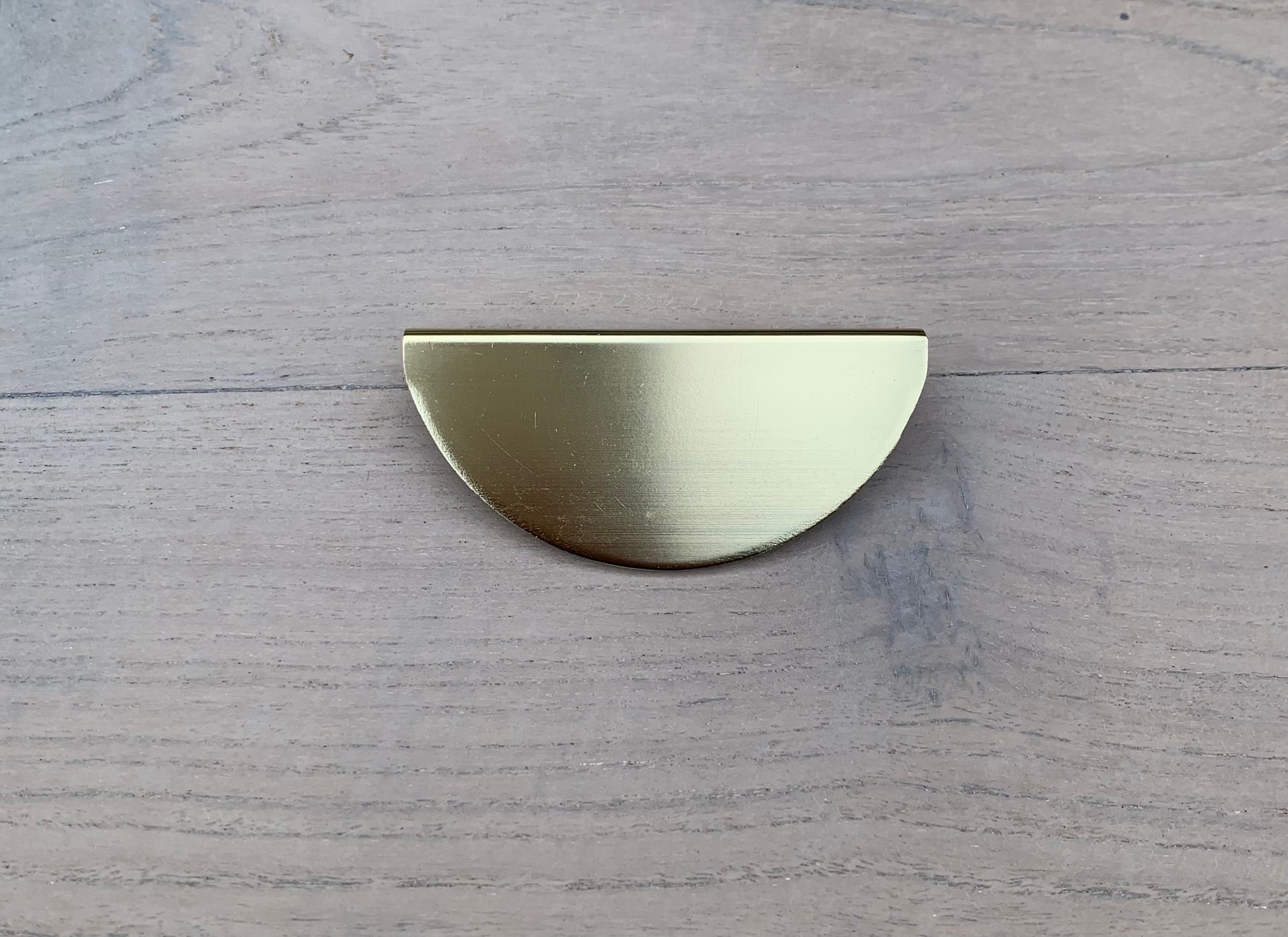 Semi circle drawer pull